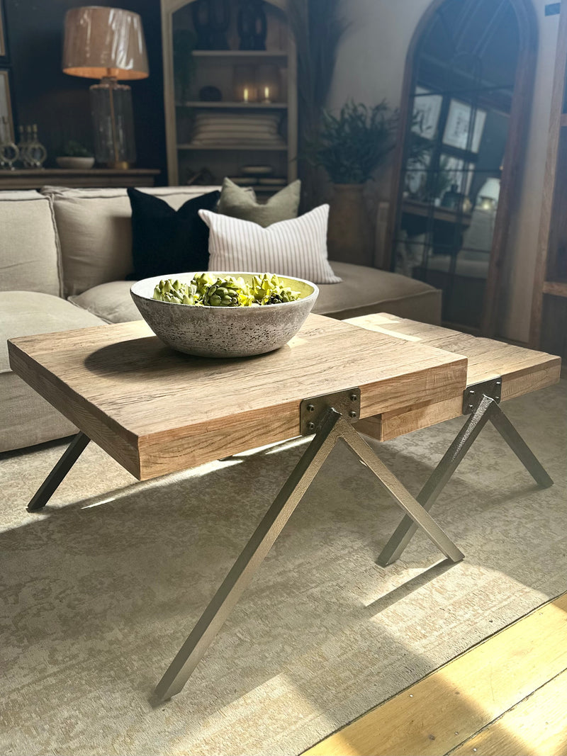 Set of 2 Reclaimed Oak Nest of Tables