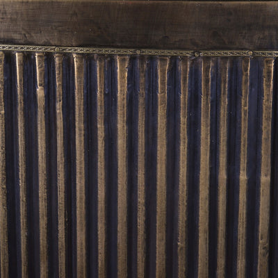 Antique Brass Curved Ribbed Bar