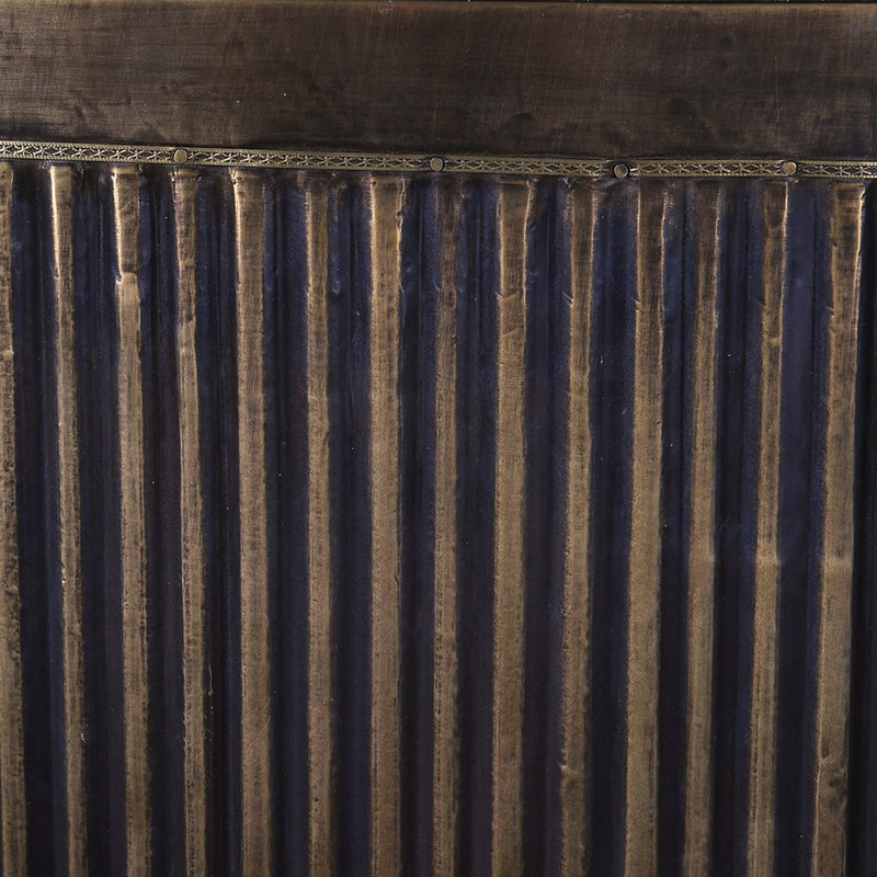 Antique Brass Curved Ribbed Bar