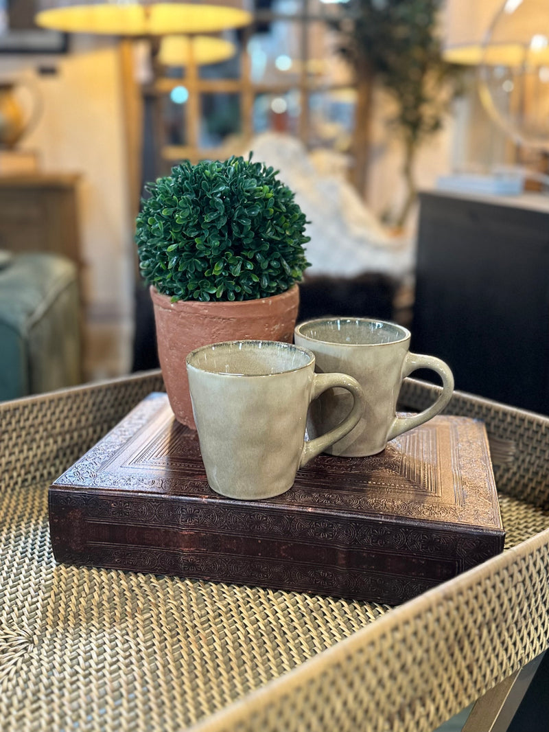 Rattan Tray on Stand