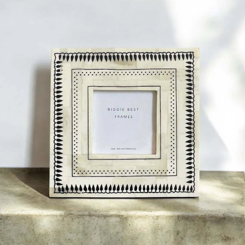 4x4 Bone Inlay Effect Cream & Black Photoframe