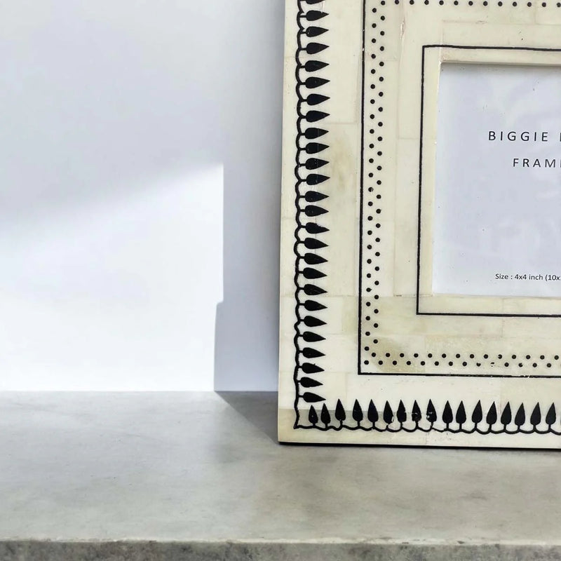 5x7 Bone Inlay Effect Cream & Black Photoframe