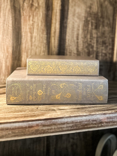 S/2 Green & Gold Classics Book Boxes