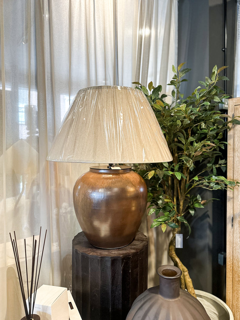 Brown Glaze Porcelain Table Lamp W/Shade