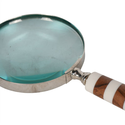 White/Brown Striped Magnifying Glass