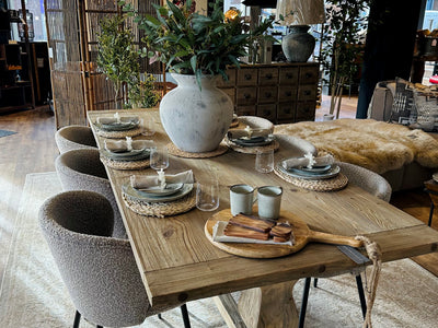 Reclaimed Pine Pedestal Dining Table