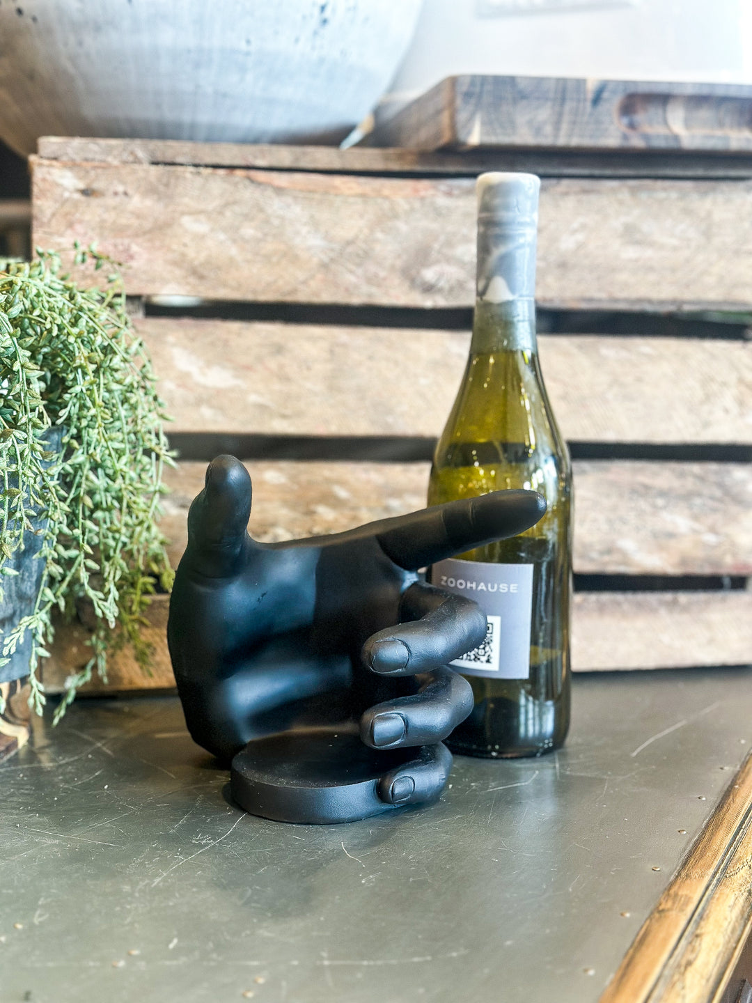 Hand Wine Bottle Holder Black – Zoohause
