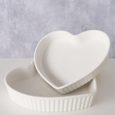 S/2 White Heart Shaped Baking Pans