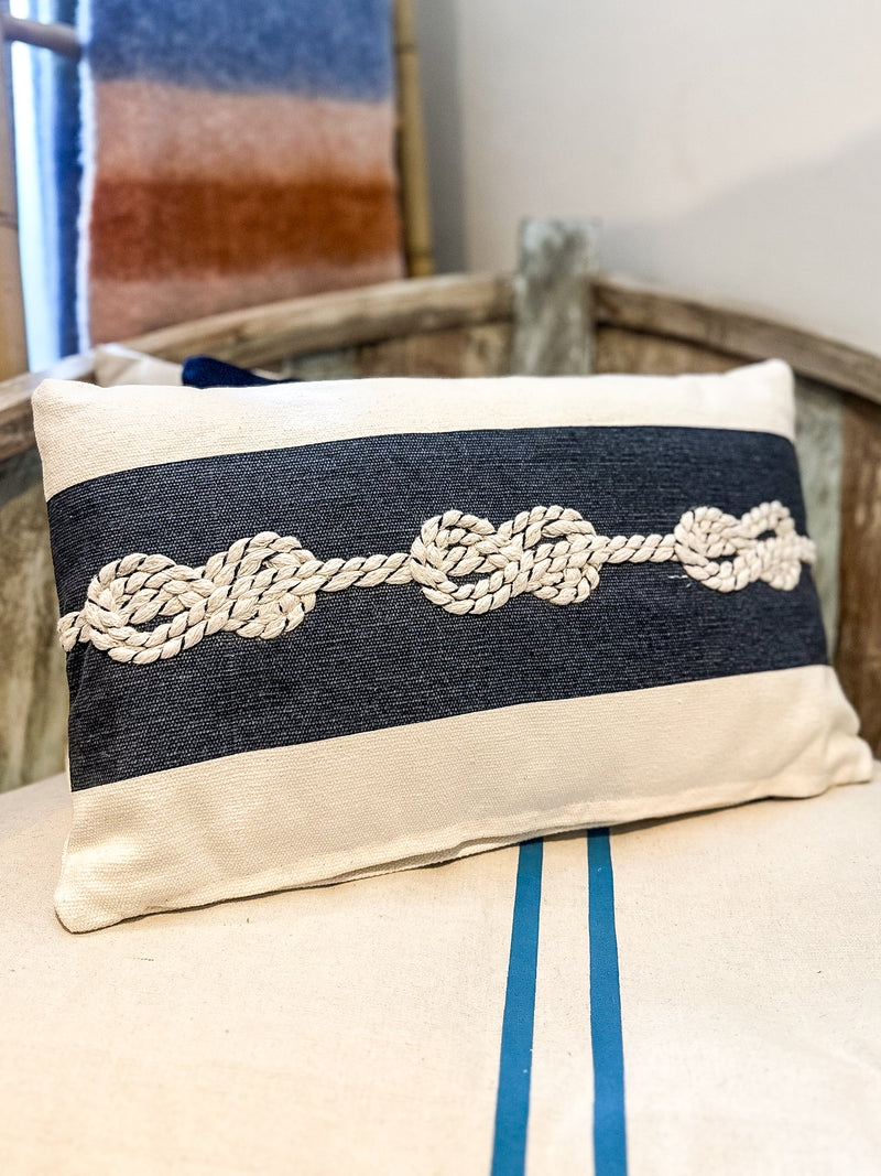 Knot Printed Cushion