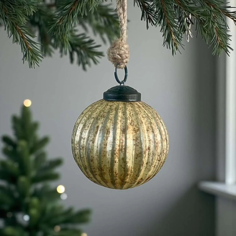 Antique Gold Ridged Bauble