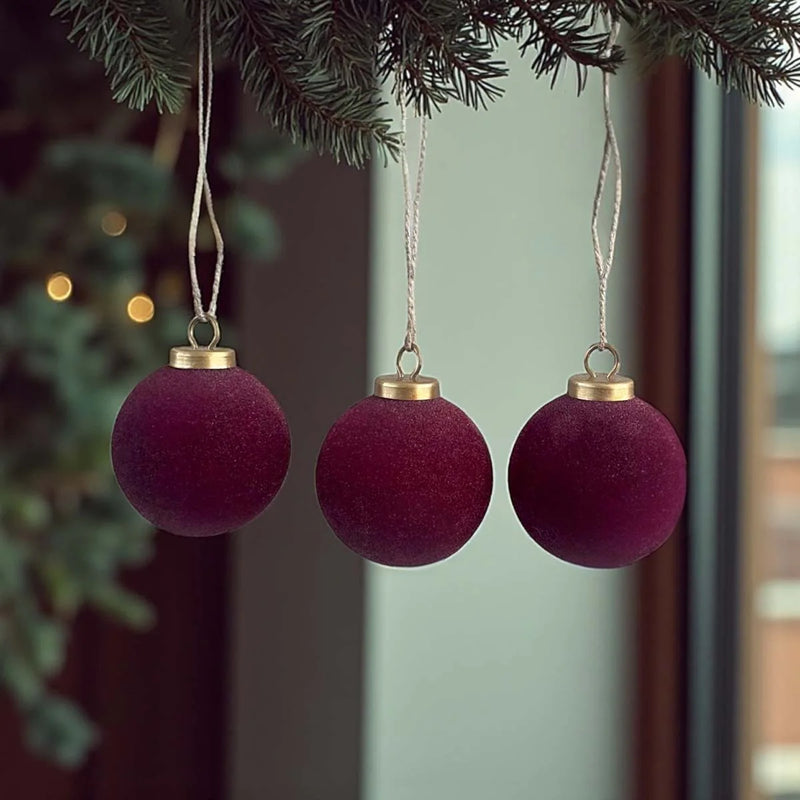 S/6 Wine Felt Baubles