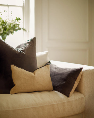 Long Velvet Mole Oblong Cushion