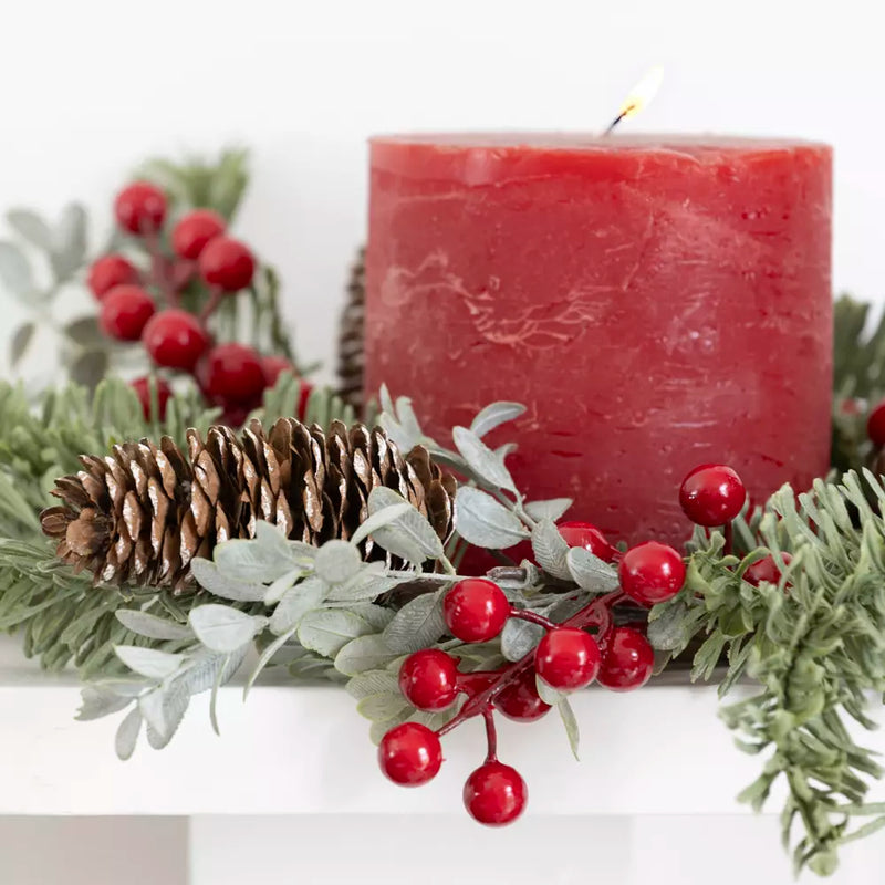 Red Berries, Pinecone & Spruce Candle Ring