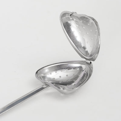 S/2 Heart Shaped Tea Strainers