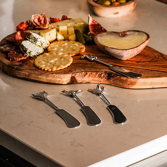 S/4 Animal Butter Knives