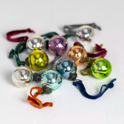 S/9 Multi Coloured Mini Baubles