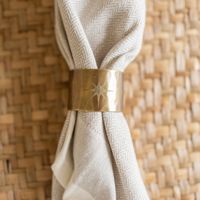 S/4 Brass Star Napkin Rings