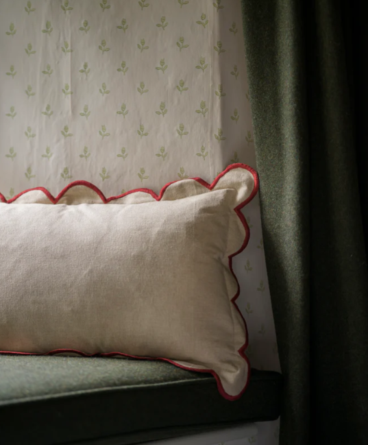 30x50cm Rust Scallop Edge Cushion