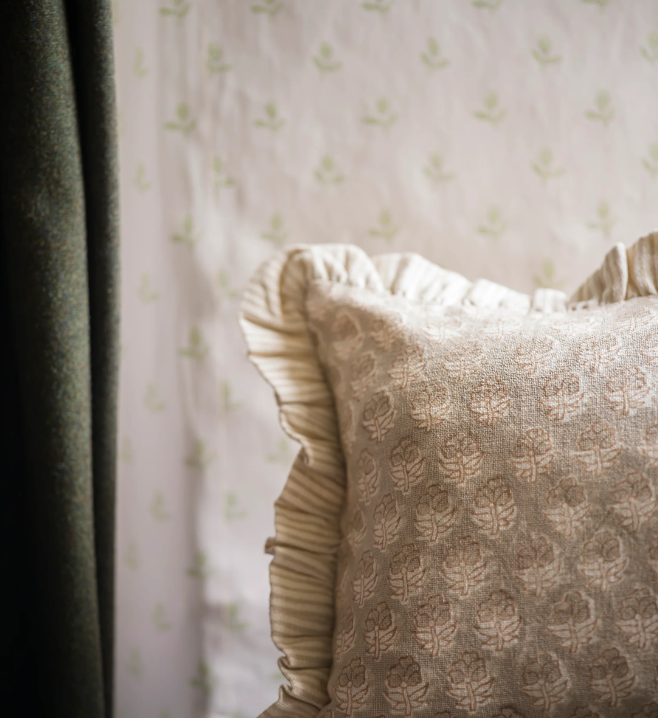 30x50cm Frill Edge Taupe Pattern Cushion