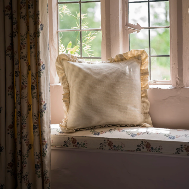 50x50cm Solene Frill Edge Cushion