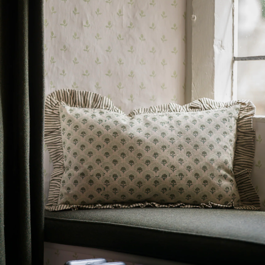 30x50cm Forrest Flower Cushion