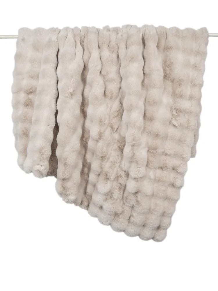 Beige Ribbed Faux Fur Throw 150x200cm