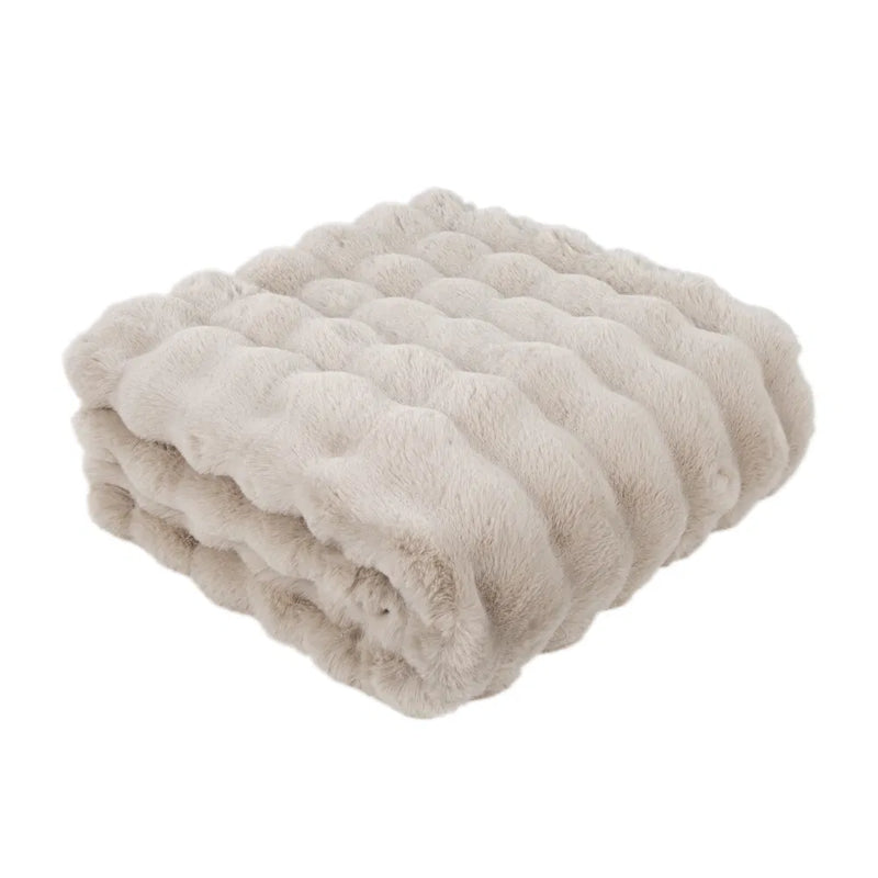 Beige Ribbed Faux Fur Throw 150x200cm