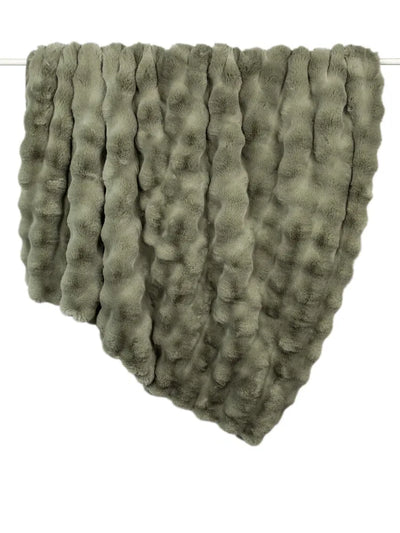 Sage Ribbed Faux Fur Throw 150x200cm