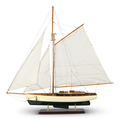 1930s Classic Yacht, Large