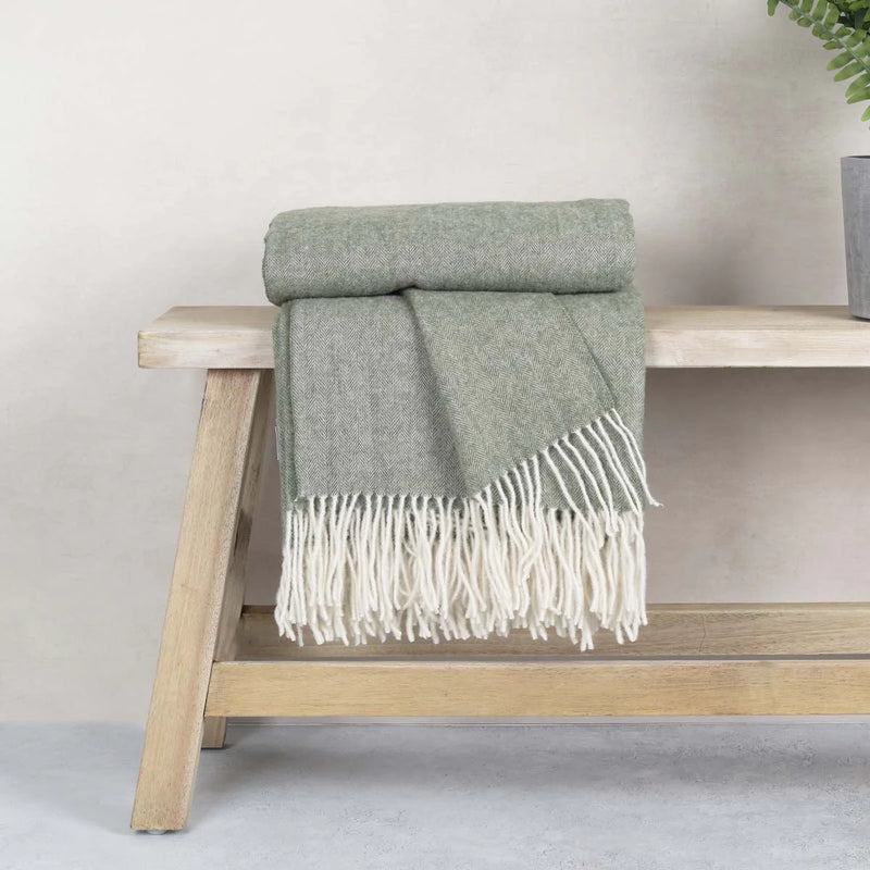 Olive Wool Tassel Throw 130x180cm