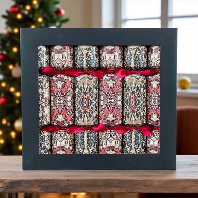 S/6 Dark Modern Christmas Crackers